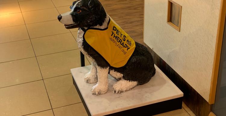 Image of a sculptured dog Image of a sculptured dog