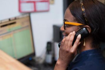 Woman talking on the telephone